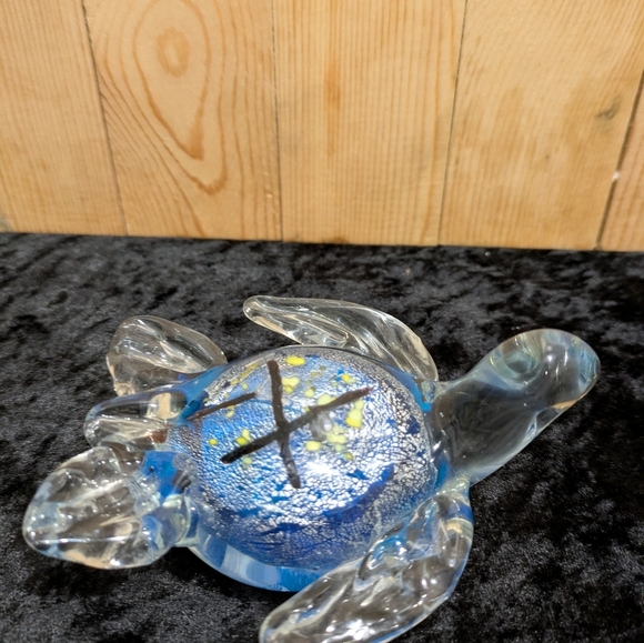 Blue and Clear Glass Turtle Figurine 4x4 - Picture 3 of 5